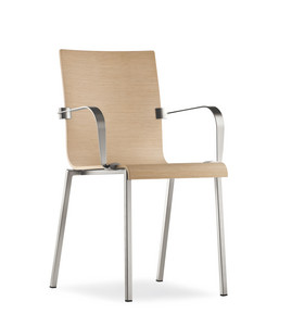 Kuadra 1325 - armstoel - Vervoort