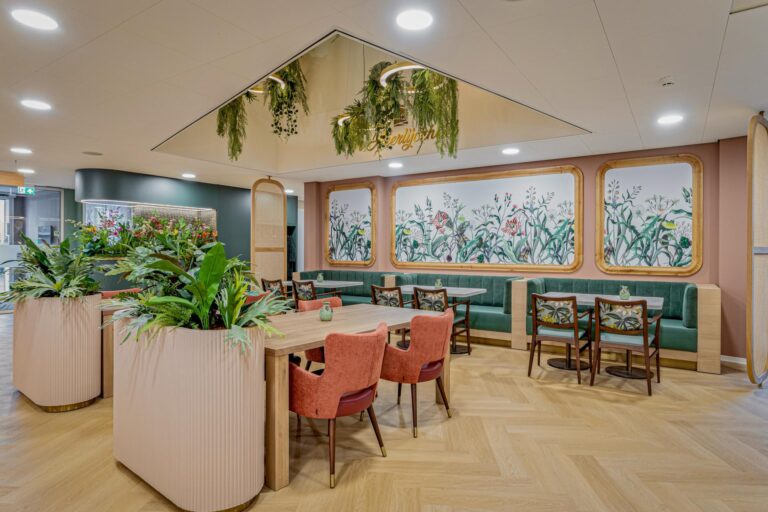 Bij TanteLouise Hoogerwaard bevinden zich 141 bewonerskamers