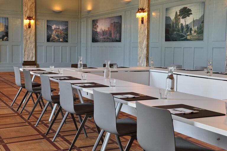 vervoort-banqueting-stoelen